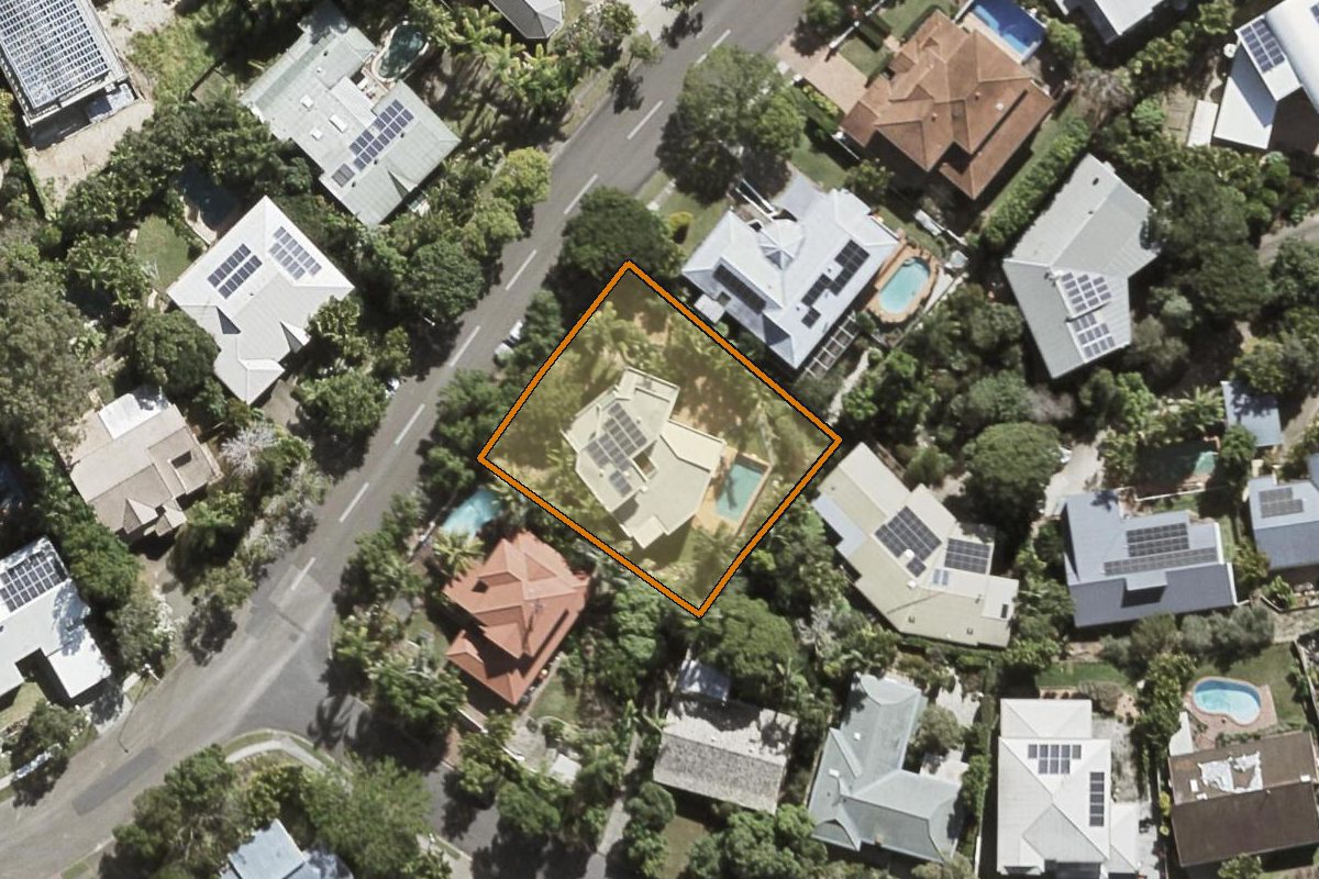 Aerial photo of 11 Dillingen Street, Chapel Hill QLD 4069 with the lot boundary outlined in amber