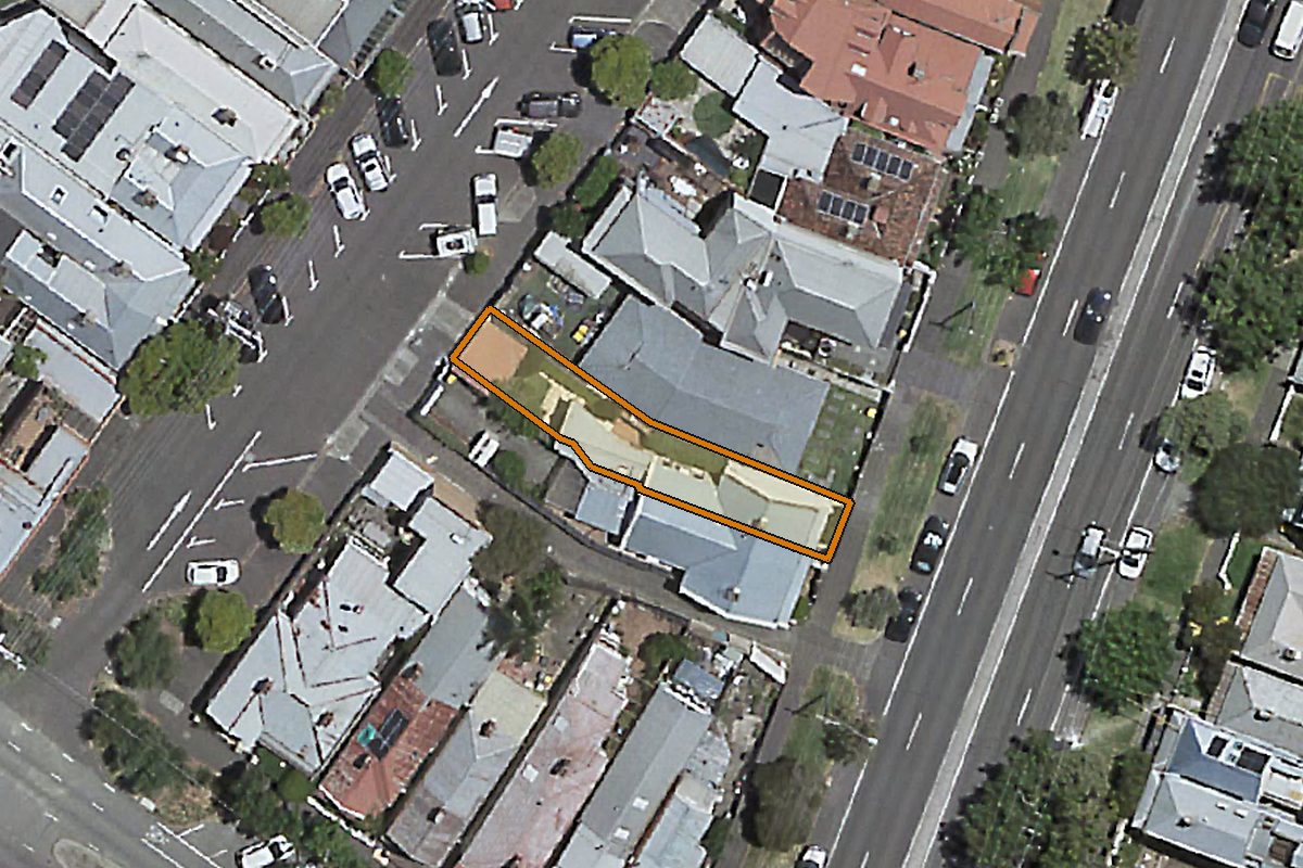 Aerial photo of 159 Pickles Street, Port Melbourne VIC 3207 with the lot boundary outlined in amber