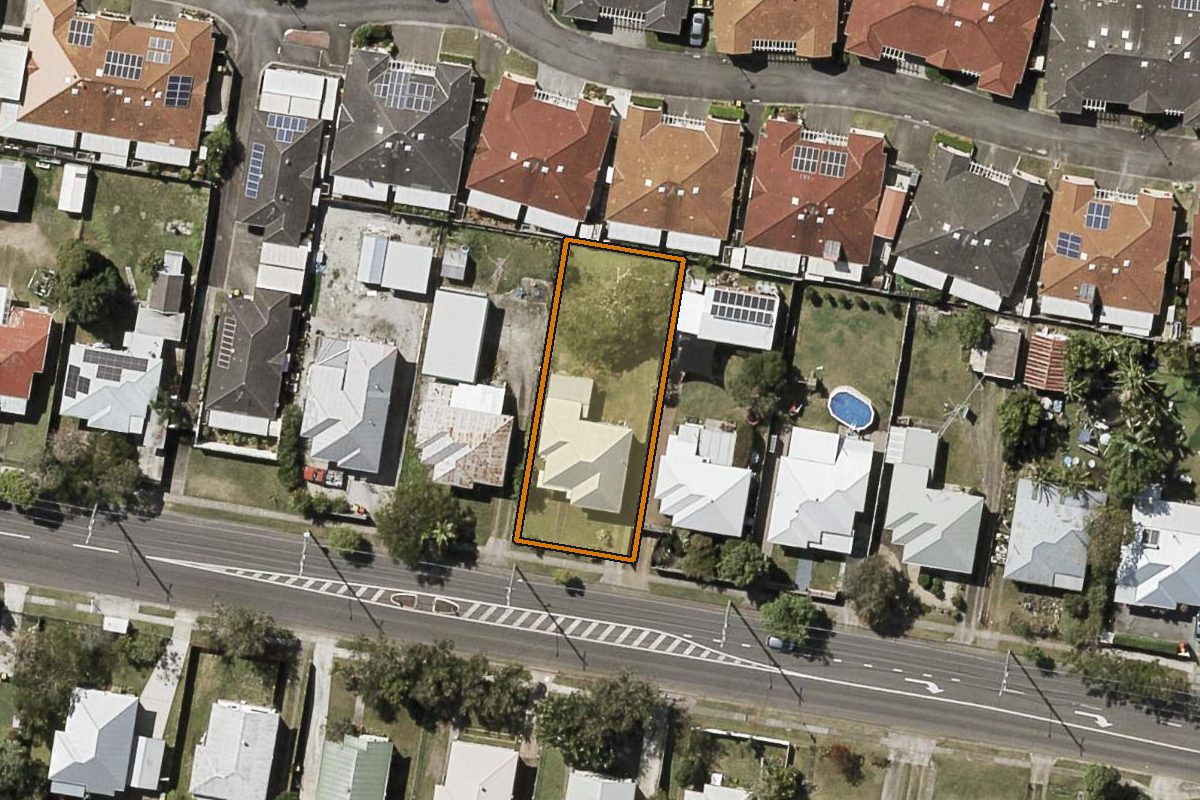Aerial photo of 305 Beams Road, Taigum QLD 4018 with the lot boundary outlined in amber