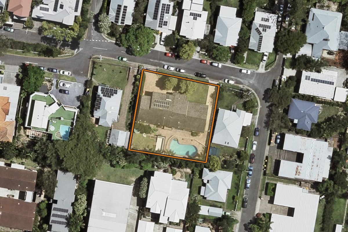 Aerial photo of 31 Golding Street, Toowong QLD 4066 with the lot boundary outlined in amber