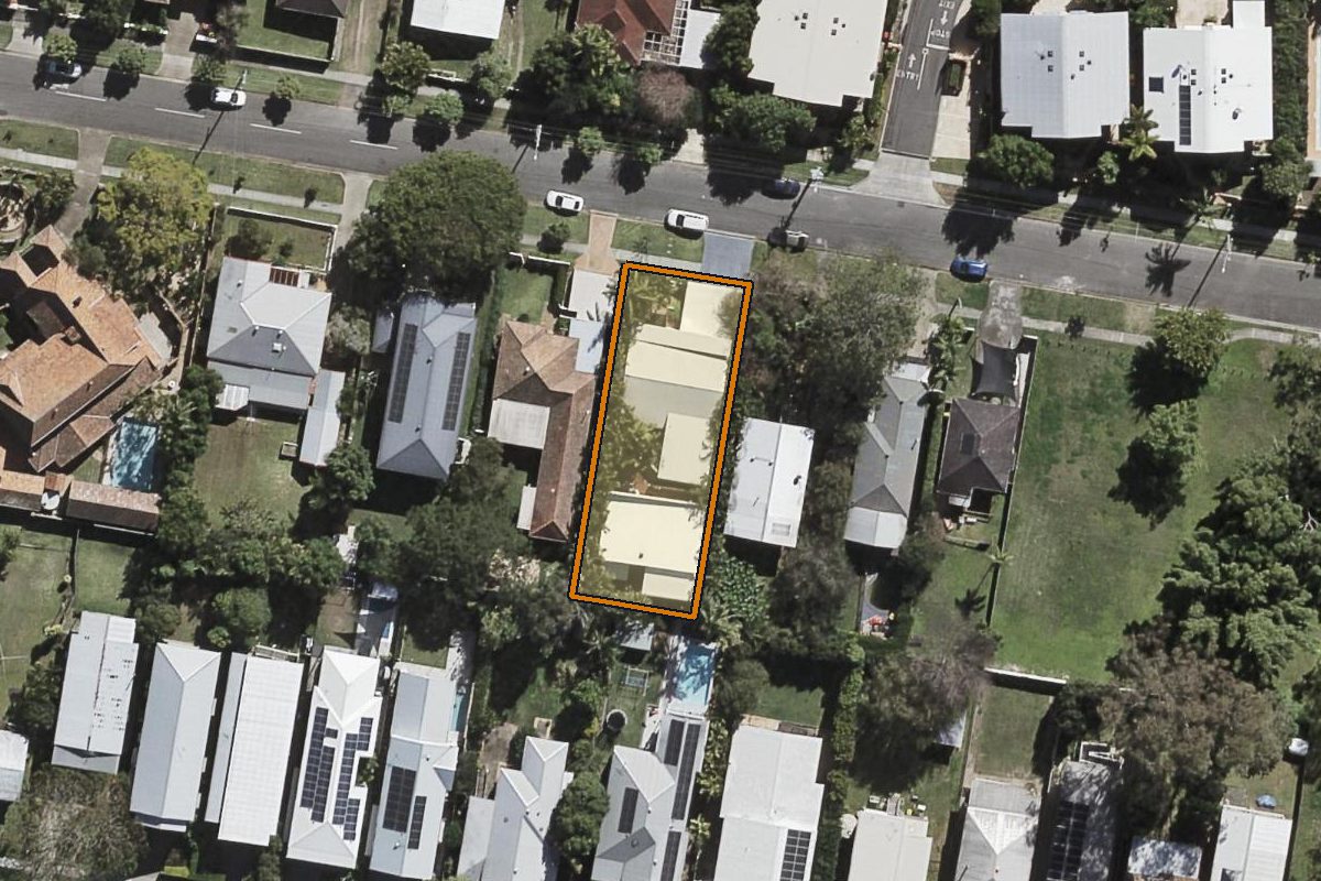 Aerial photo of 311 Long Street East, Graceville QLD 4075 with the lot boundary outlined in amber