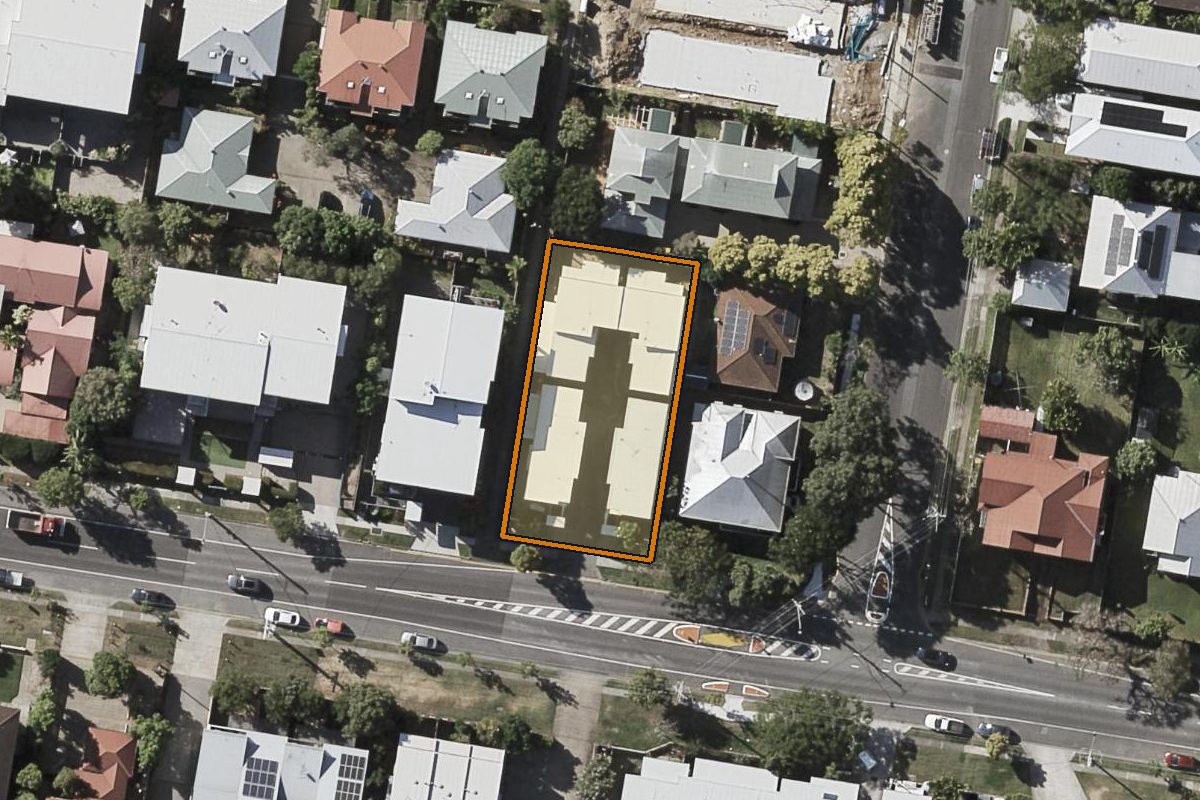 Aerial photo of 3/207 Pickering Street, Enoggera QLD 4051 with the lot boundary outlined in amber