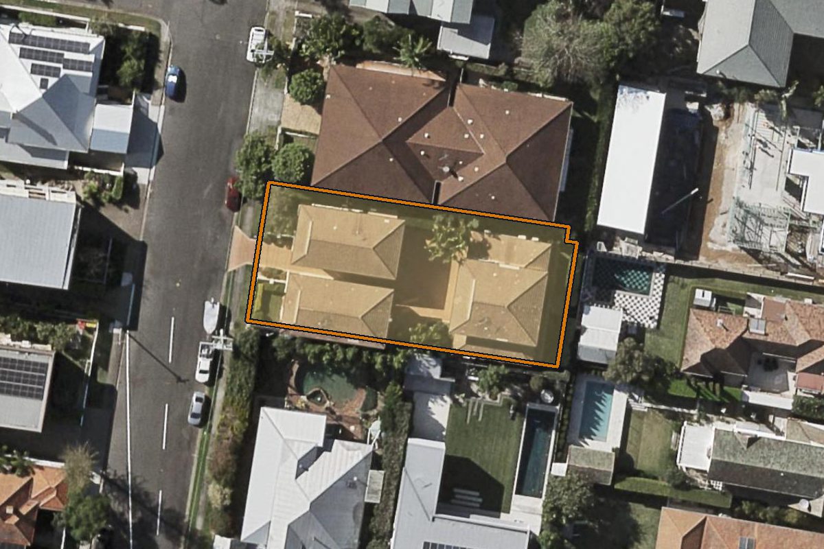 Aerial photo of 3/9 Miles Street, Clayfield QLD 4011 with the lot boundary outlined in amber