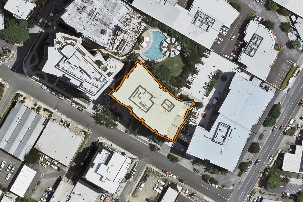 Aerial photo of 30005/9 Pidgeon Close, West End QLD 4101 with the lot boundary outlined in amber