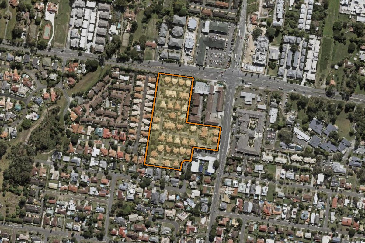 Aerial photo of 37/538 Warrigal Road, Eight Mile Plains QLD 4113 with the lot boundary outlined in amber