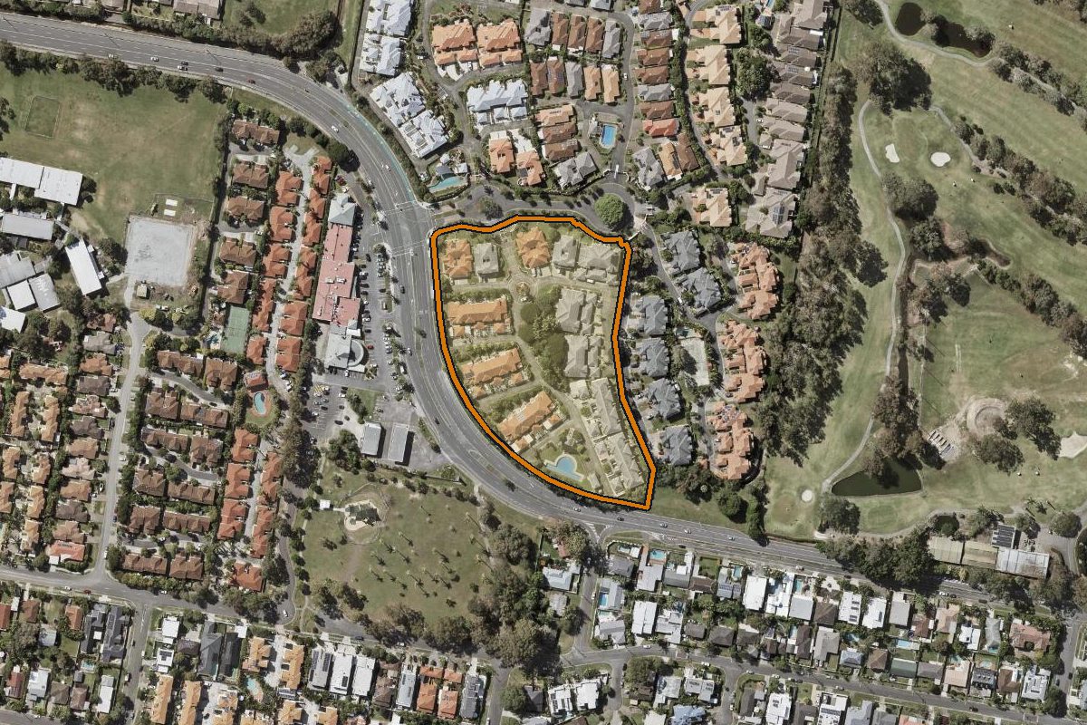 Aerial photo of 43/1 Bronberg Court, Southport QLD 4215 with the lot boundary outlined in amber