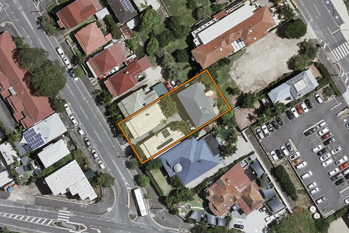 Aerial photo of 5/64 Browning Street, South Brisbane QLD 4101 with the lot boundary outlined in amber